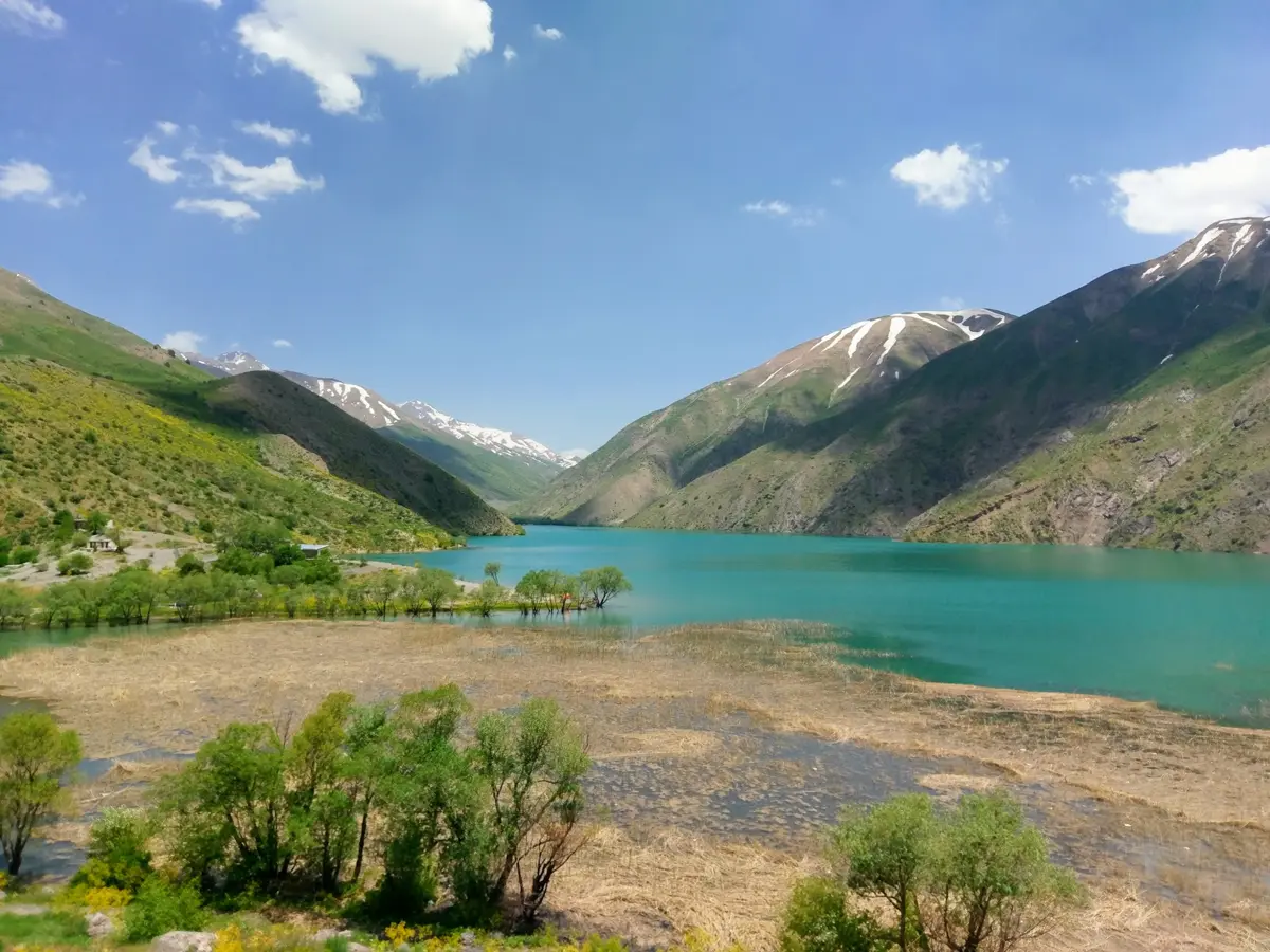 دریاچه سوان ارمنستان شبیه کدام دریاچه ایران است؟